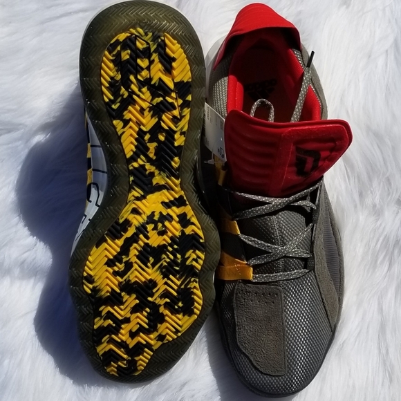 Adidas - Picture 5 of 6